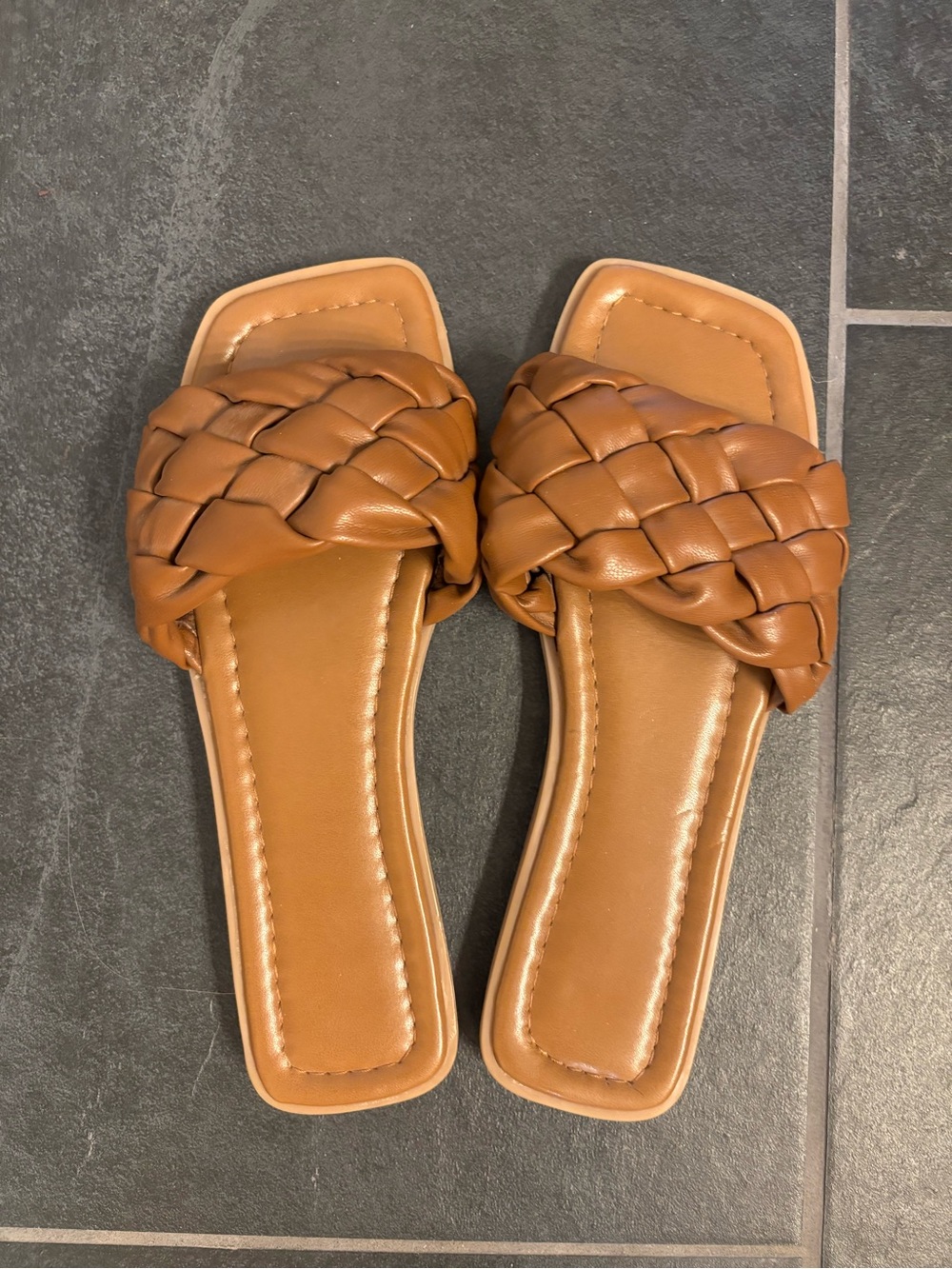 Dolce Vita Braided Slide Sandals - Cognac Tan